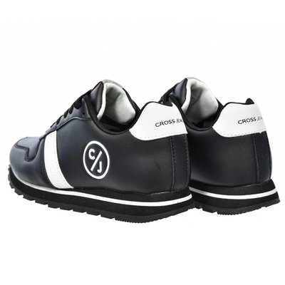 Чорні жіночі кросівки на шнурівці з екошкіри