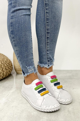 Skórzane półbuty białe płaskie