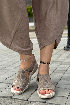 Khaki sandały na haluxy z klinem