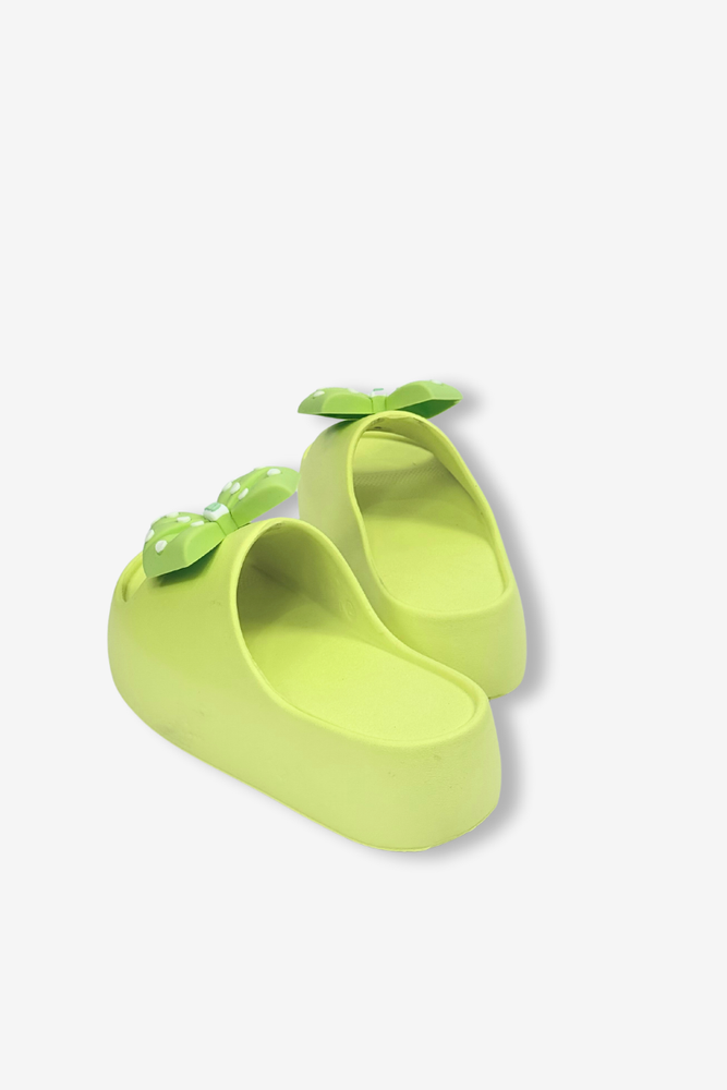 Бежеві шльопанці для басейну з регульованим ремінцем