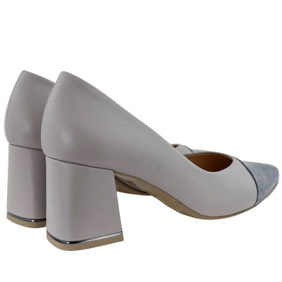 Жіночі шкіряні човники на сірому каблуці, колір Kordel