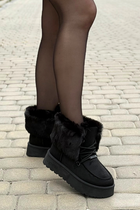 Чорні жіночі сліпони на хутрі