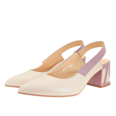 Човники зі шкіри кольору екрю з декоративним блоком Kordel