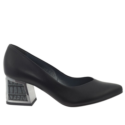 Czółenka skórzane czarne Kordel