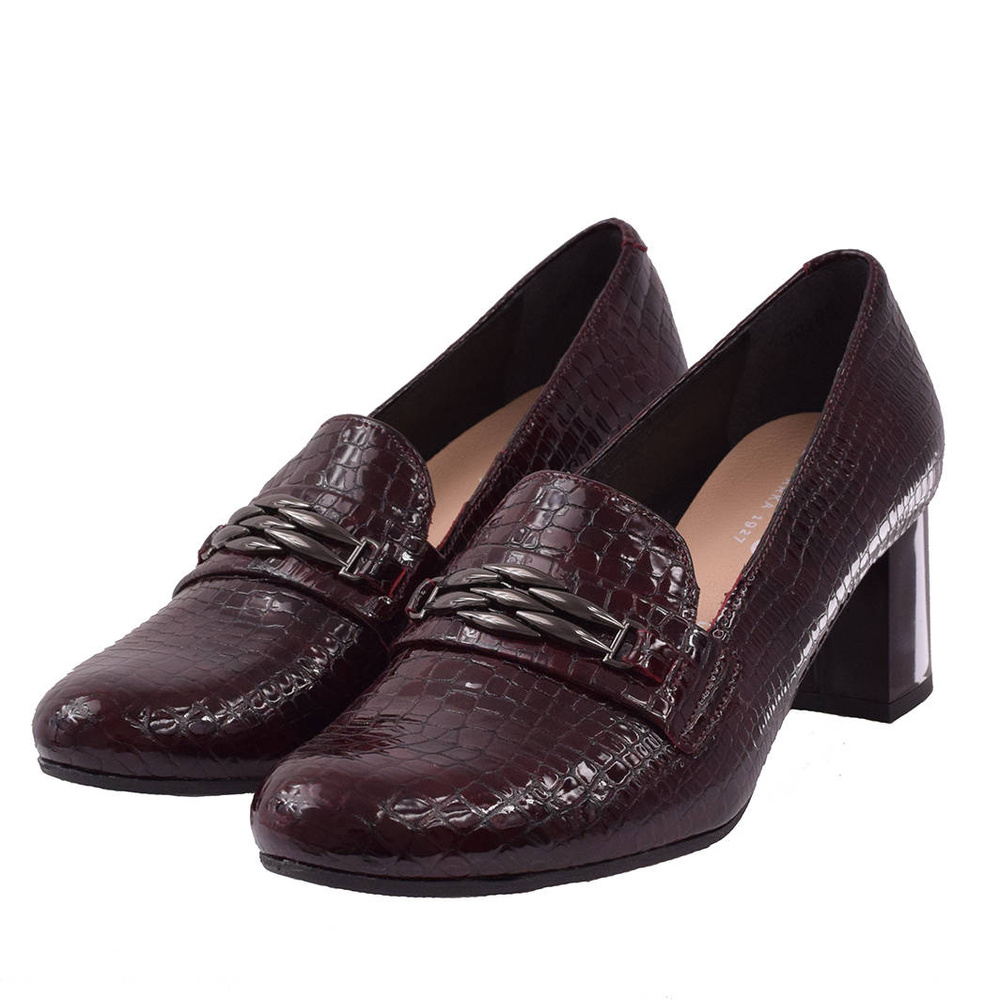 Шкіряні туфлі Arka 6101 на бордовому каблуці