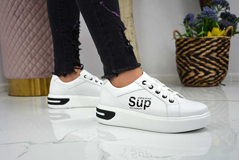 Sneakersy El Passo 1658 białe