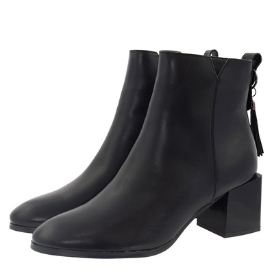 Чорні ботильйони з колодкою Потоцького