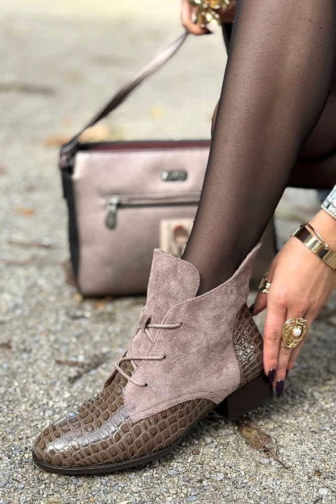 Черевики Potocki чорні на декоративному каблуці