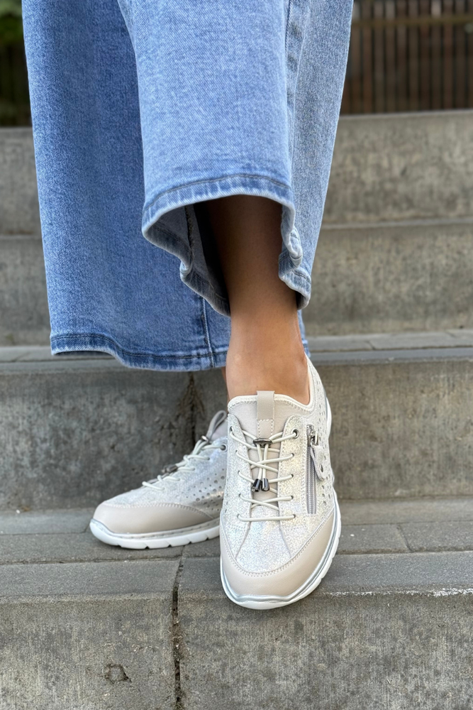 Srebrne półbuty ażurowe skórzane płaskie 