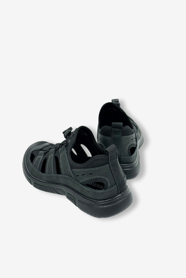 Skórzane sportowe półbuty męskie czarne wsuwane 