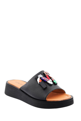 Czarne klapki skórzane na platformie 