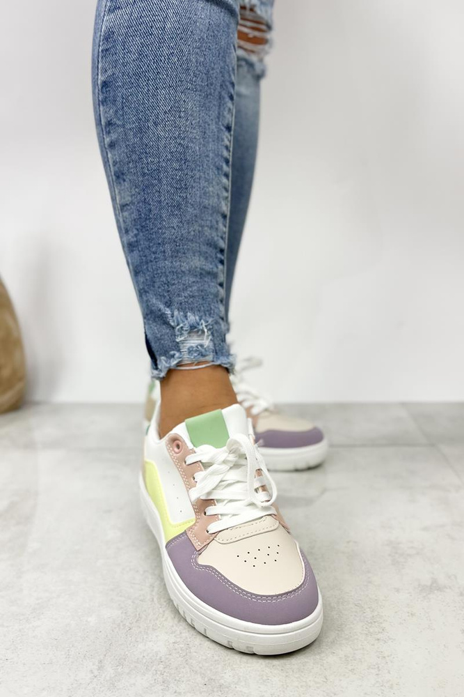 Kolorowe sneakersy damskie sznurowane