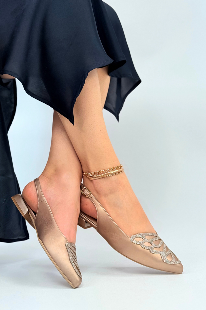 Жіночі золоті шкіряні човники на низькому каблуці