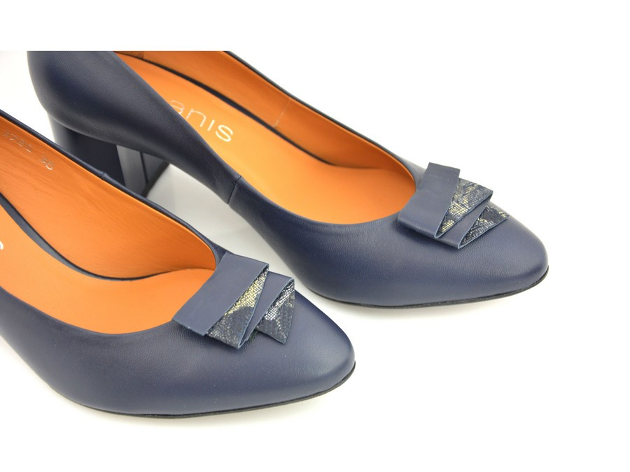 Темно-сині туфлі ANIS 3785