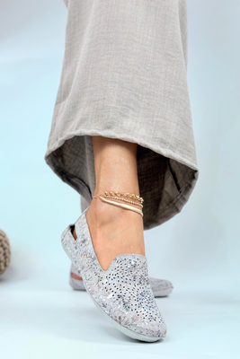 Сині ажурні туфлі на зав'язках