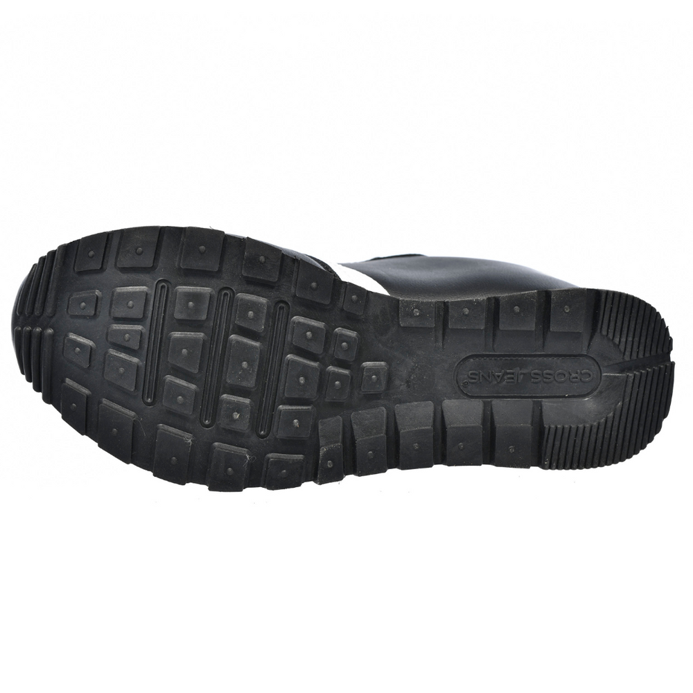 Чорні жіночі кросівки на шнурівці з екошкіри