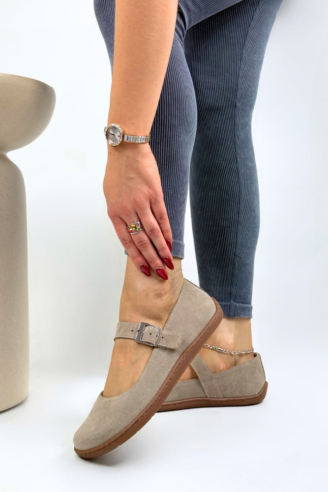 Чорні замшеві ботильйони на блискавці ззаду