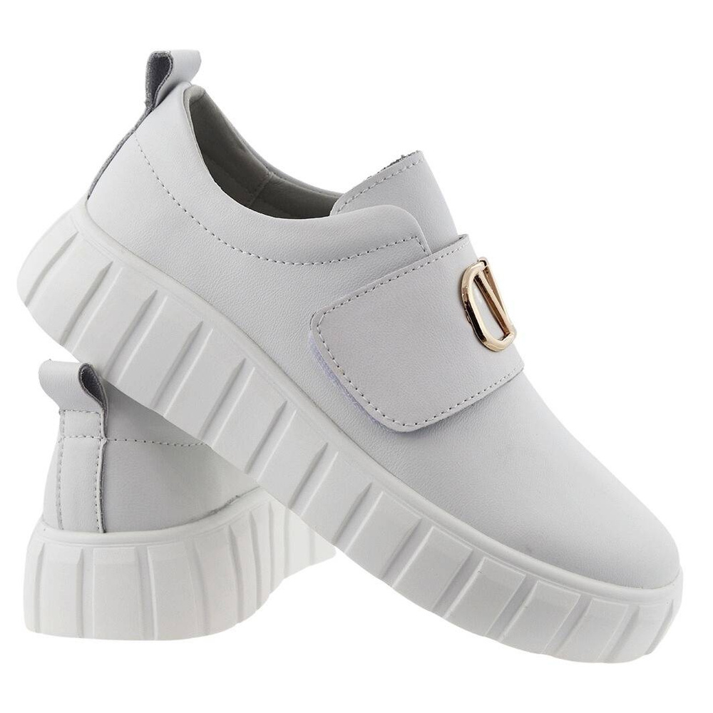 Półbuty damskie w kolorze białym na platformie Vinceza 