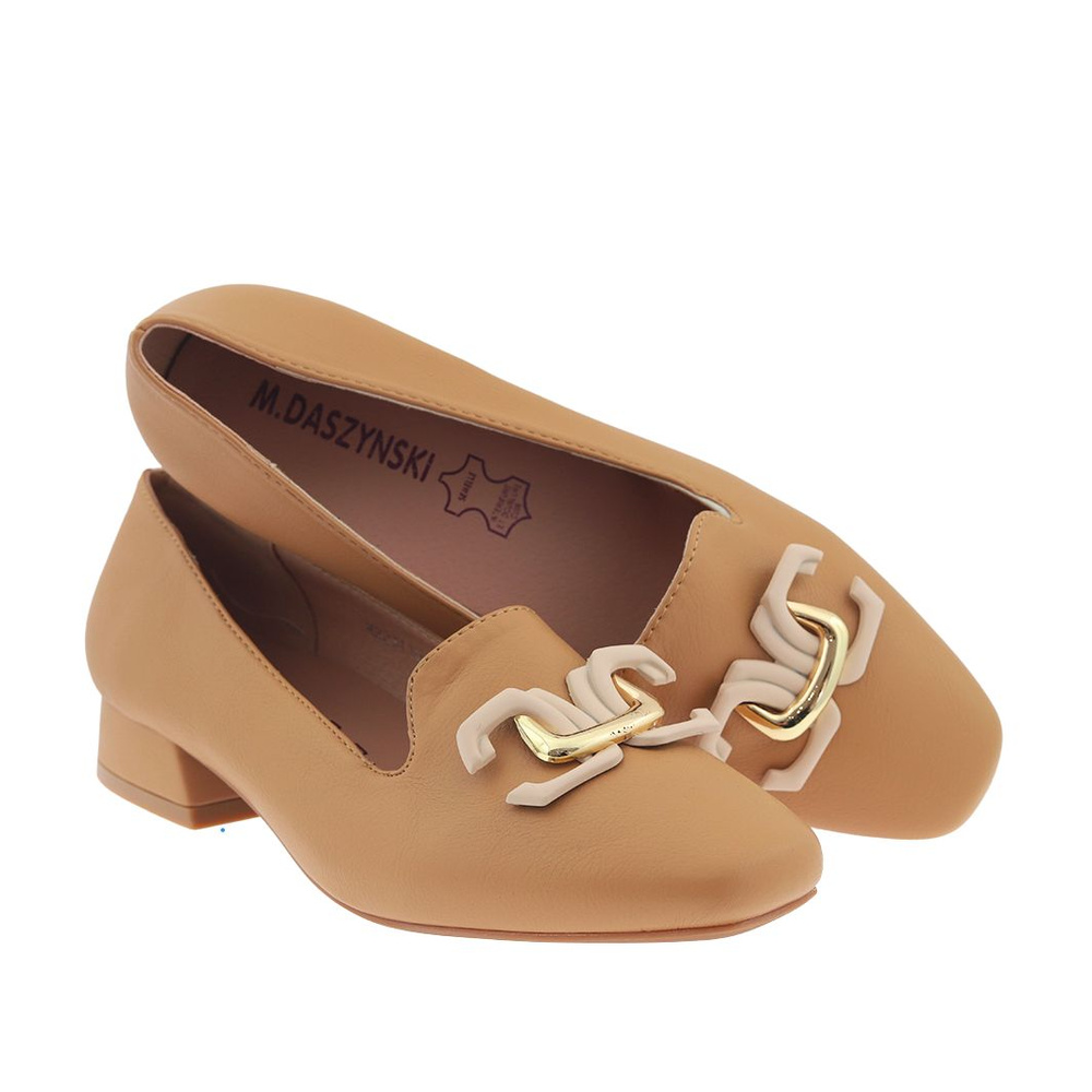 Верблюжі мокасини на низькому каблуці від M. Daszyński 
