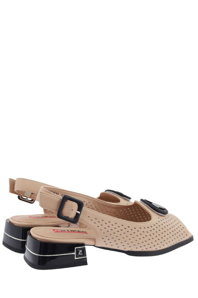 Morelowe sandały skórzane perforowane na niskim obcasie