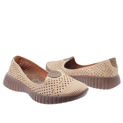 Ажурні плоскі туфлі золотого кольору