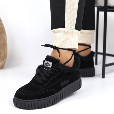 Жіночі шкіряні зимові кросівки чорного кольору Lee Cooper