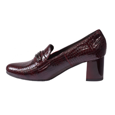 Шкіряні туфлі Arka 6101 на бордовому каблуці