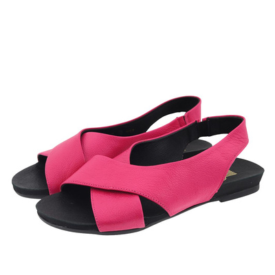 Skórzane sandały fuksja na płaskiej podeszwie Lemar