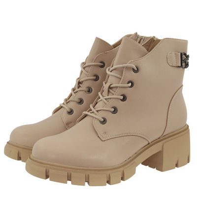 Botki beżowe sznurowane M. Daszyński