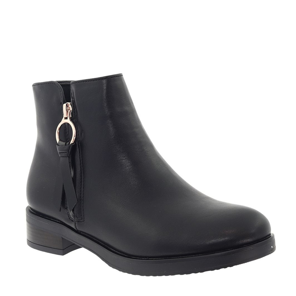 Черевики на плоскій підошві Evento чорного кольору