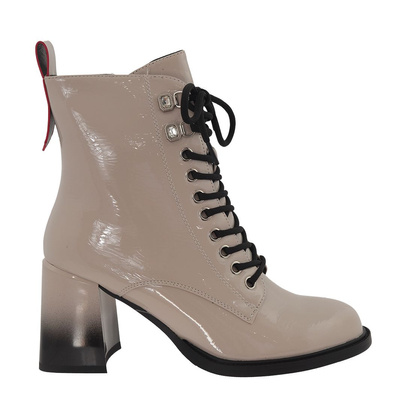 Botki lakierowane wysokie na obcasie szare S. Barski