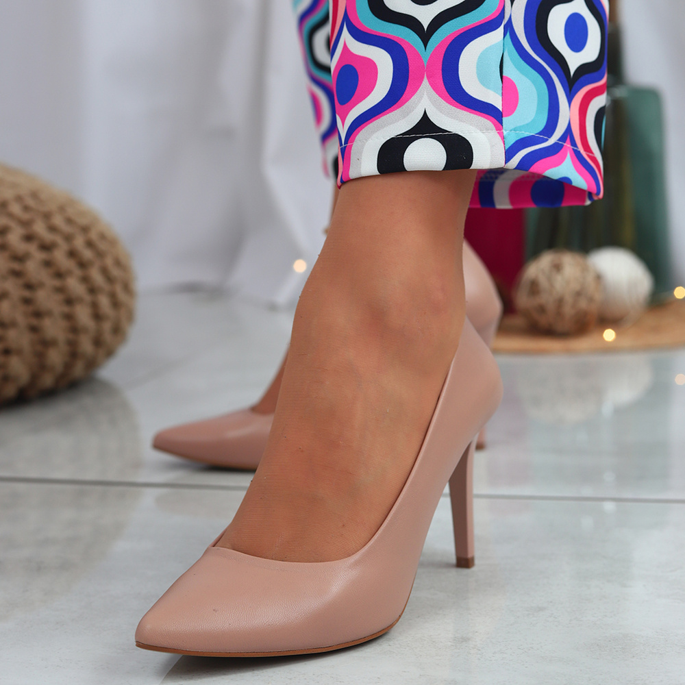 Шкіряні бежеві туфлі Baldaccini 596200-Y