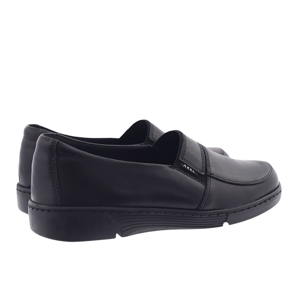 Чорні шкіряні туфлі на низькій танкетці Аксель