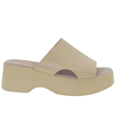 Klapki skórzane na koturnie beżowe Lemar