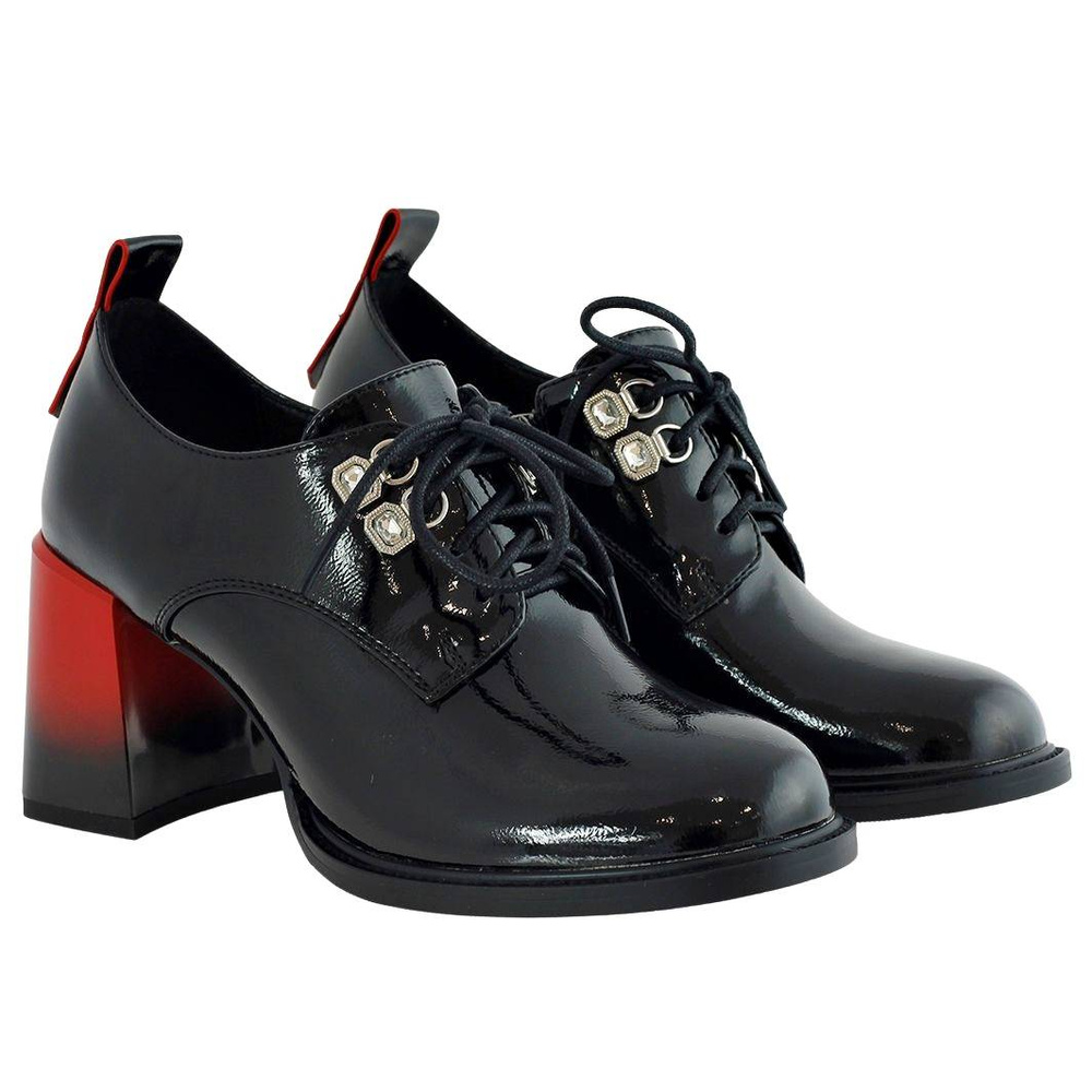 Чорні жіночі туфлі на модному каблуці S.Barski 