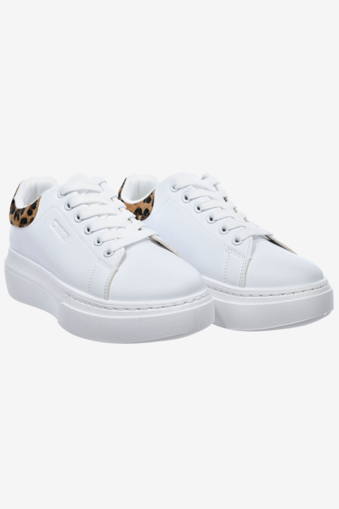 Białe sneakersy z motywem panterki na grubej platformie z ekoskóry Big Star
