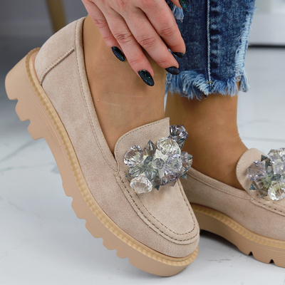 Mokasyny damskie beżowe na grubszej podeszwie Vinceza 