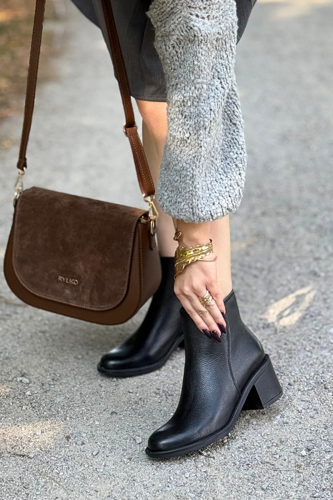 Stylowe botki damskie czarne ze skóry ocieplane Ryłko