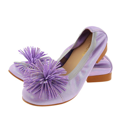 Фіолетові шкіряні балерини з помпоном від Gamis