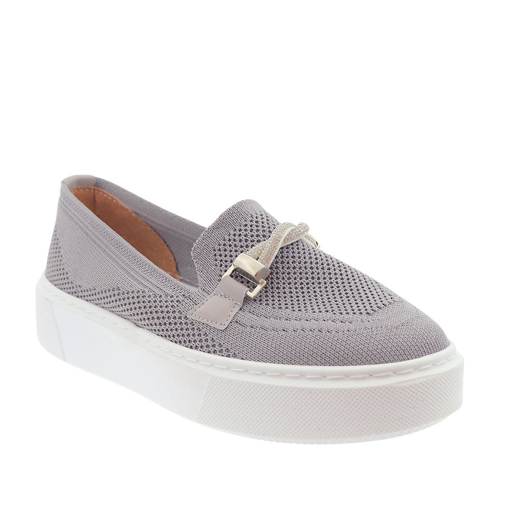 Сірі жіночі туфлі на платформі з декором