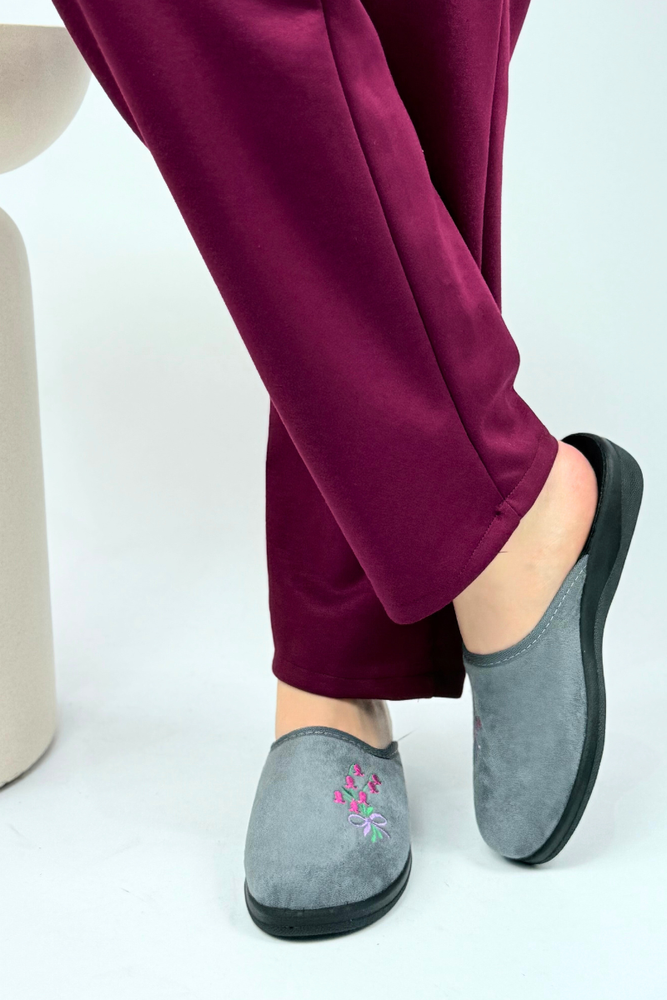 Kapcie damskie szare kryte wsuwane Polskie