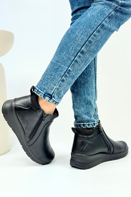 Botki krótkie czarne na niskim koturnie ocieplane na zamek