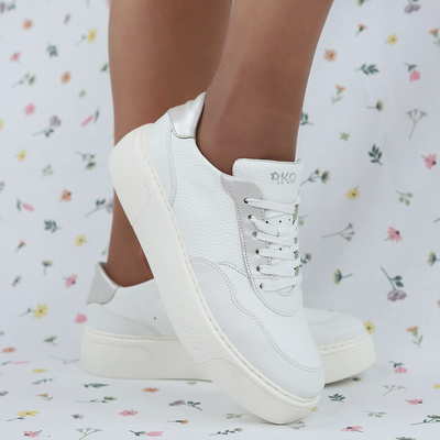 Półbuty skórzane białe 0RRS6_X__6THF Ryłko