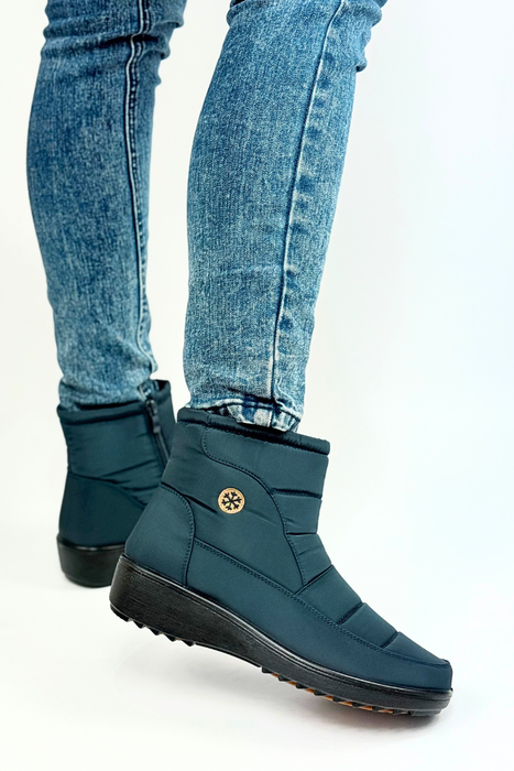 Жіночі чорні короткі снігові черевики на блискавці