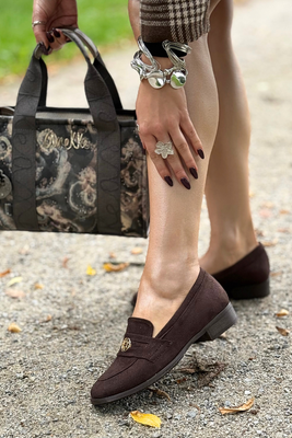 Шкіряні жіночі мокасини коричневого кольору