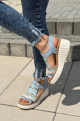 Sandały niebieskie na koturnie z gumkami Rieker