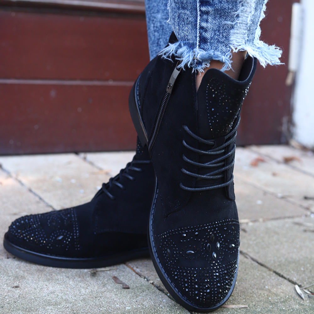 Чорні ботильйони з цирконами від Potocki