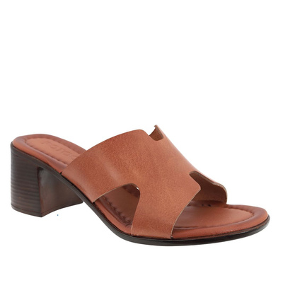 Brązowe skórzane klapki na ciemnym klocku Potocki