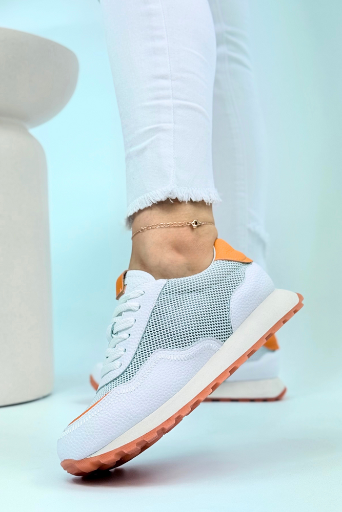 Sneakersy biało pomarańczowe skórzane z przewiewnym materiałem