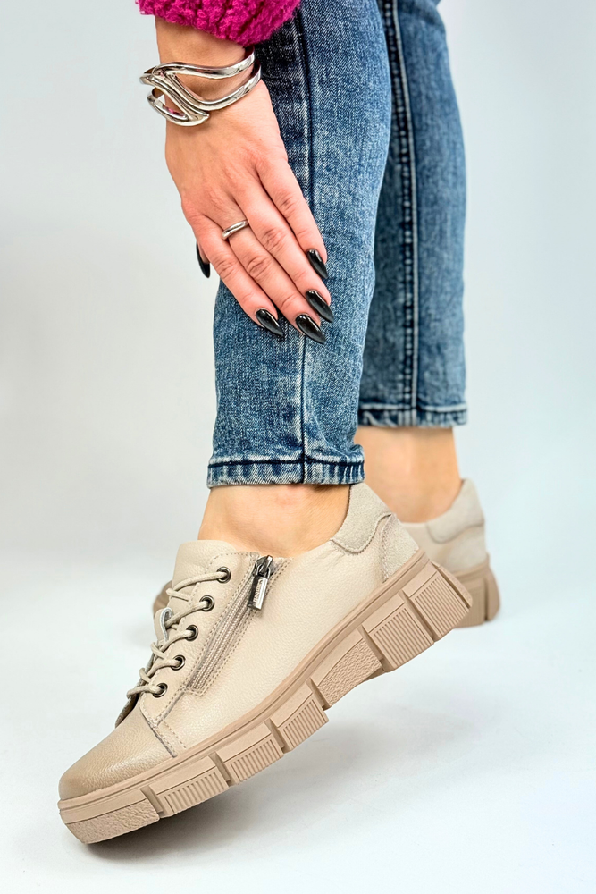 Beżowe półbuty skórzane na platformie 